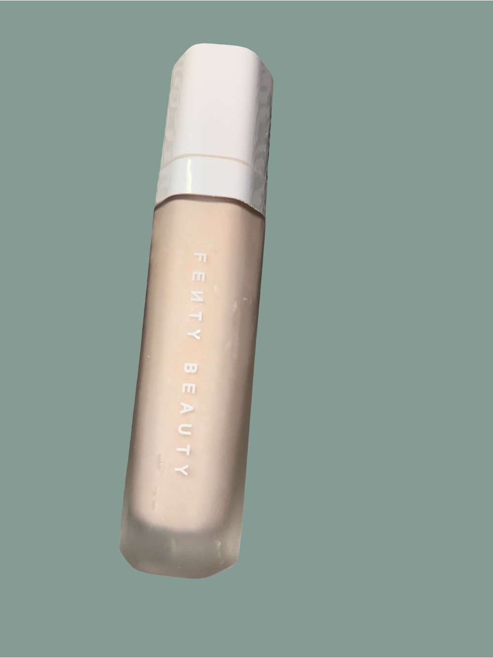Fenty Beauty Concealer - Light Beige